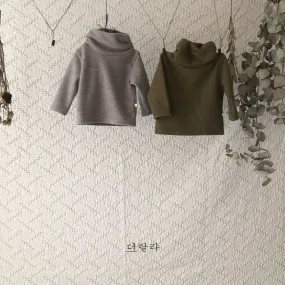 LALA Solid Polar Long Sleeve