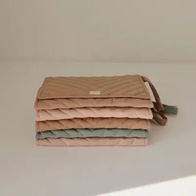 Mushie Portable Changing Pad - Roman Green