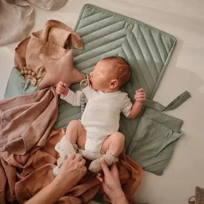 Mushie Portable Changing Pad - Roman Green