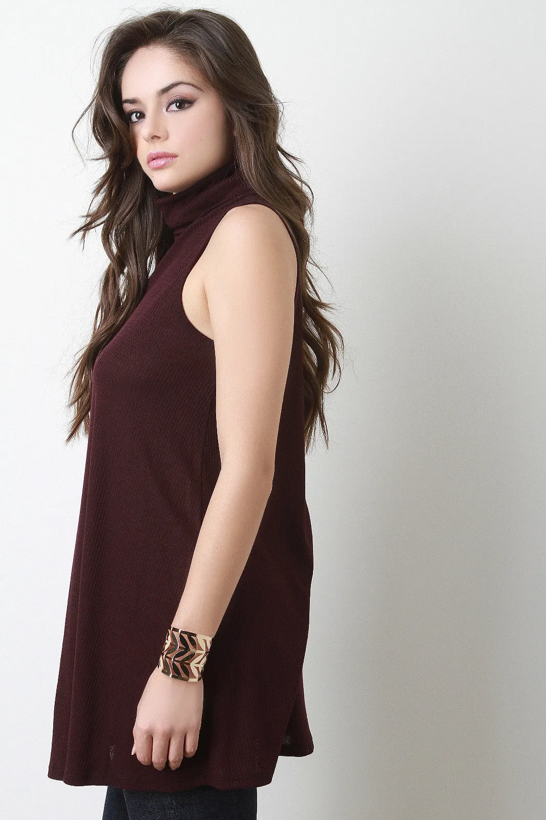 Sleeveless Turtleneck A-Line Top