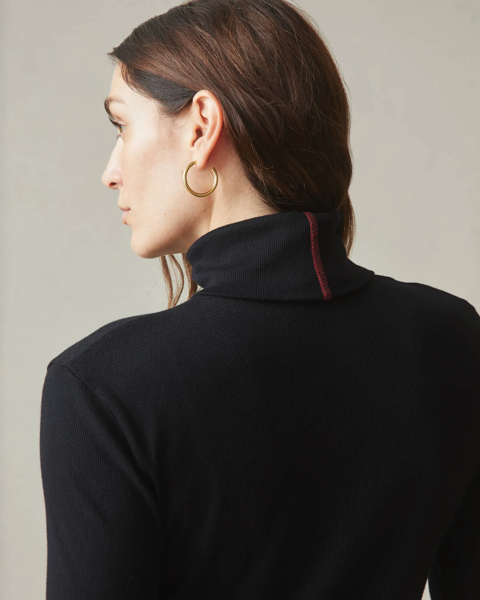 Stretch Rib Turtleneck - Black