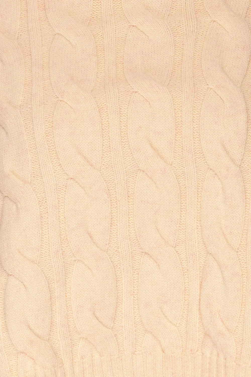 Utrepa | Cropped Knitted Turtleneck