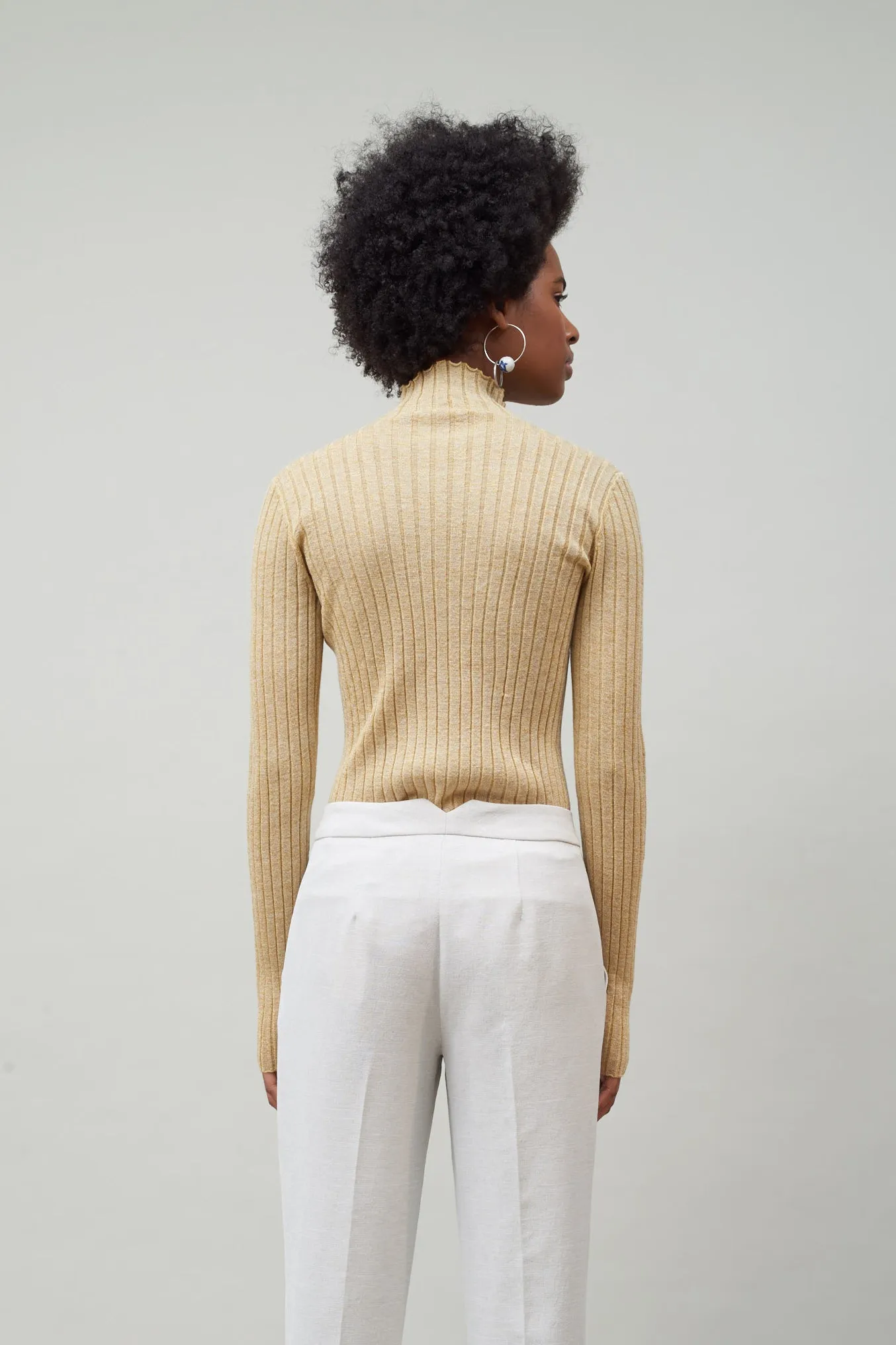 WIDE RIB TURTLENECK - GOLD