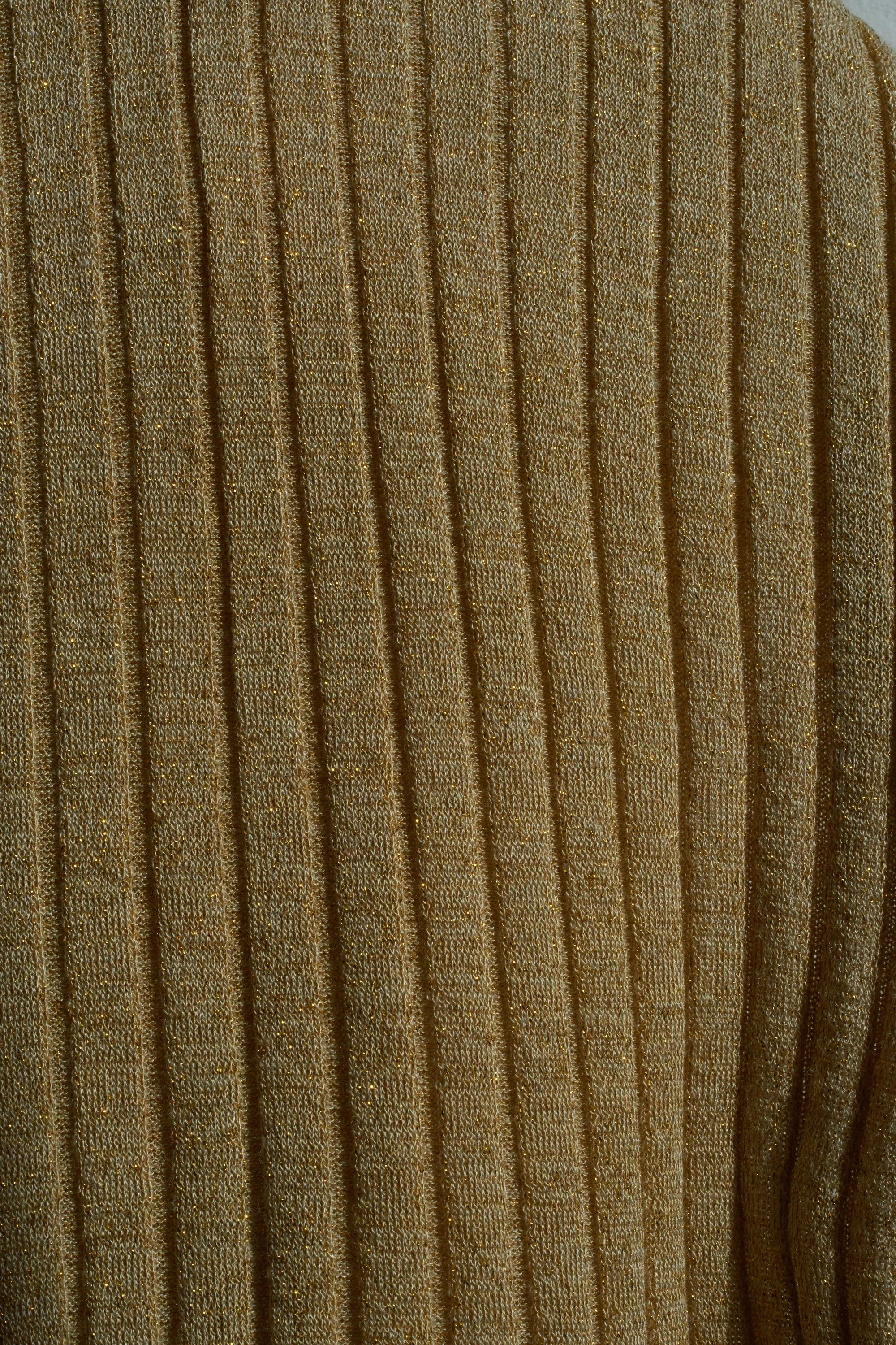 WIDE RIB TURTLENECK - GOLD